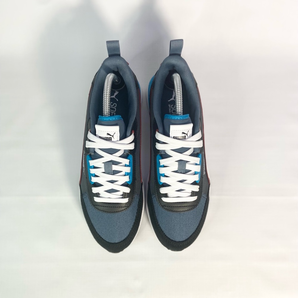 PUMA R22 Trainers - Picture 3 of 6